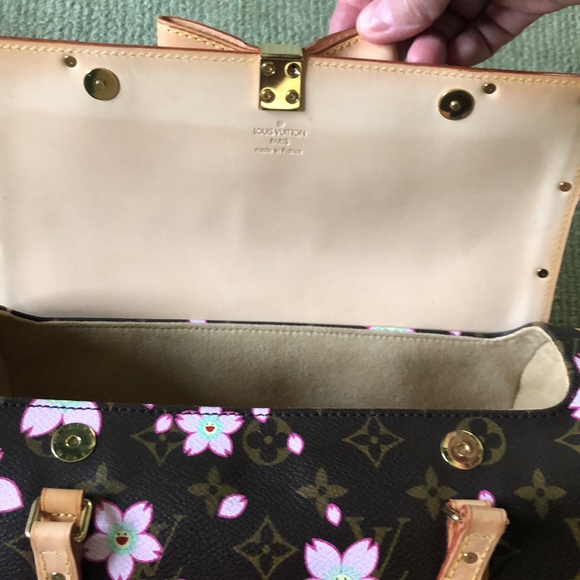 Louis Vuitton Murakami Cherry Blossom - Picture 10 of 10
